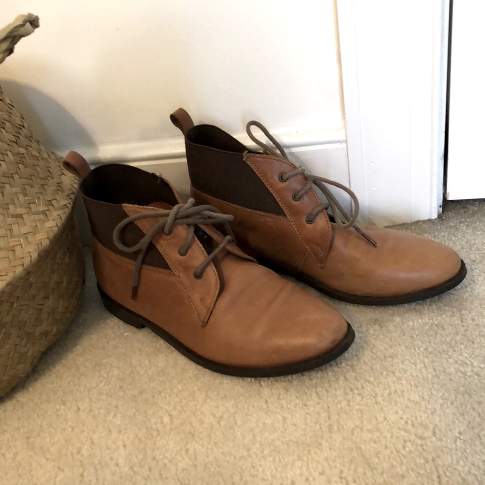 Tan topshop lace up boots size 5